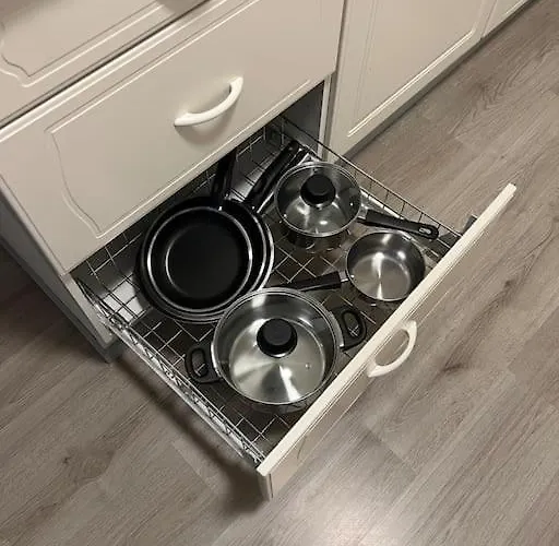 2nd Floor Near Meyer Gate. Free Parking Apartamento *