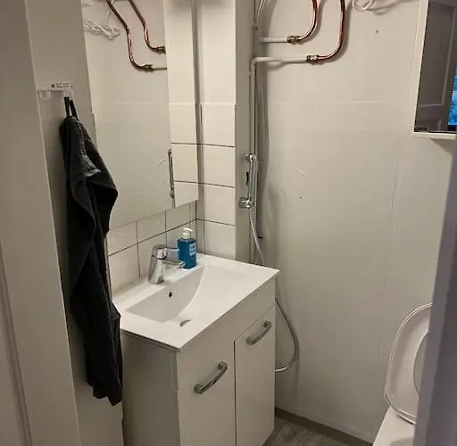 Apartamento 2nd Floor Near Meyer Gate. Free Parking *